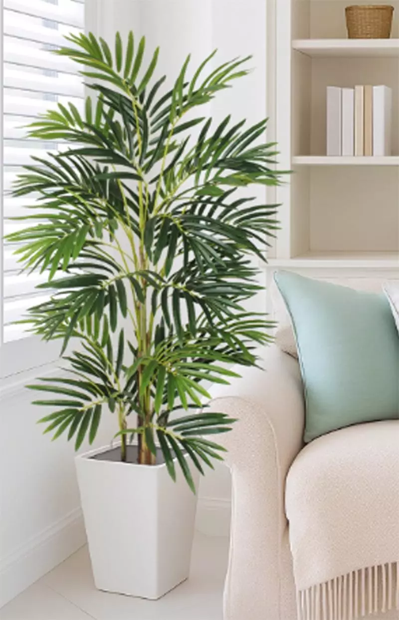 Кашпо напольное с цветами, высота не менее 1500мм